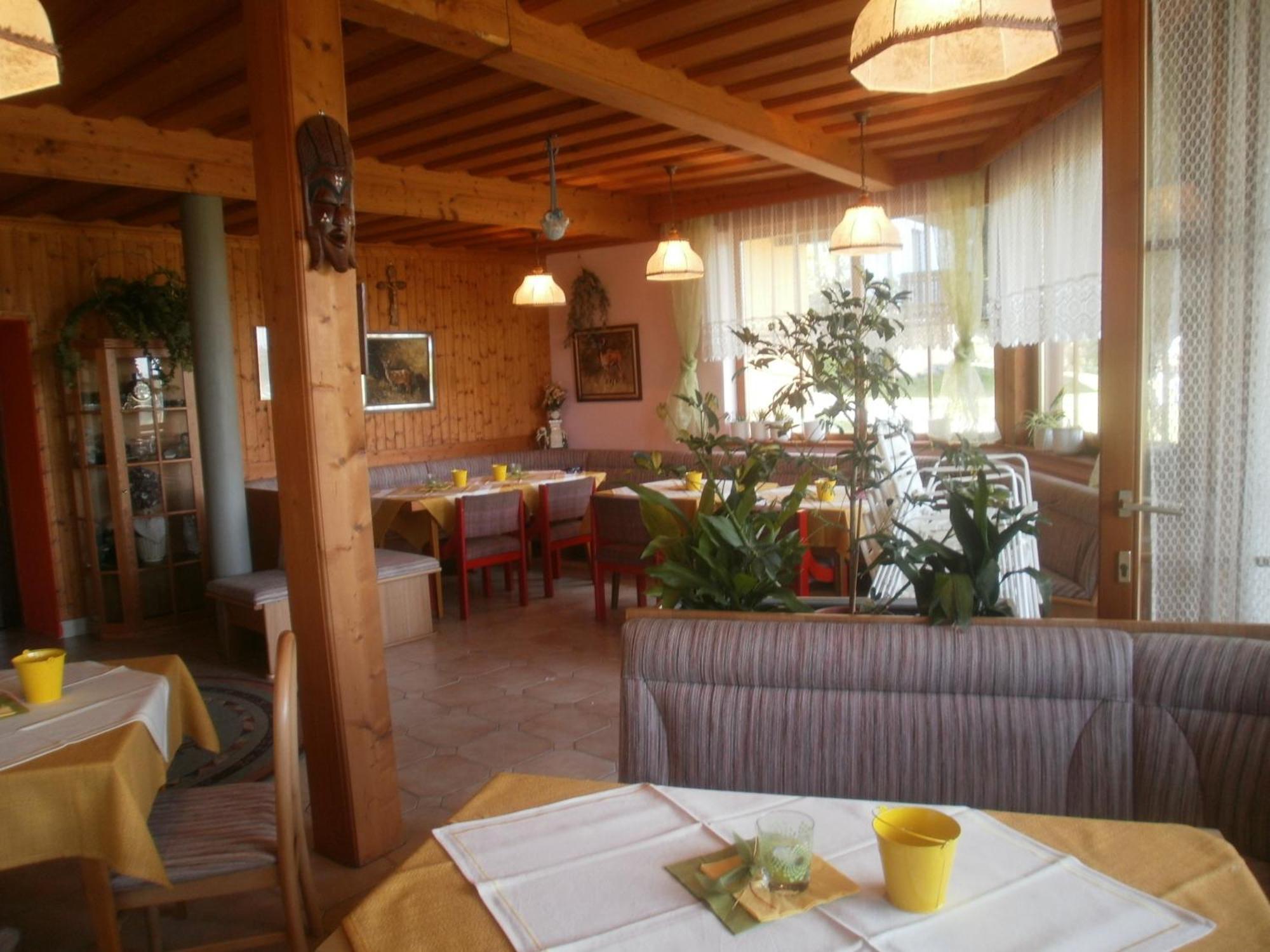 Ferienpension Garni Hubert Rigelnik Sankt Kanzian am Klopeiner See Buitenkant foto